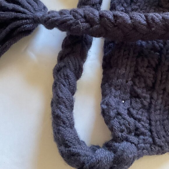 LANDS' END Women's Aran Hat with Ties NWT Size OSFM - Picture 5 of 5